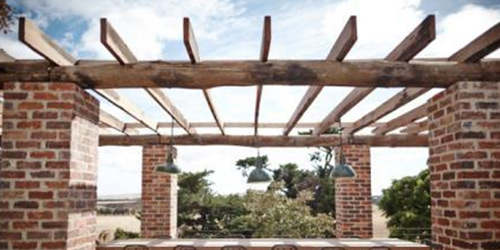 posts-beams-recycled-reclaimed-outdoor-salvaged-landscape-landscaping-melbourne-victoria-bespoke-custom